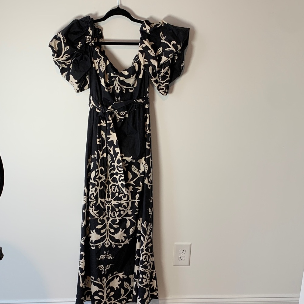 Black and Cream Floral Maxi Dress with Puff Sleeves